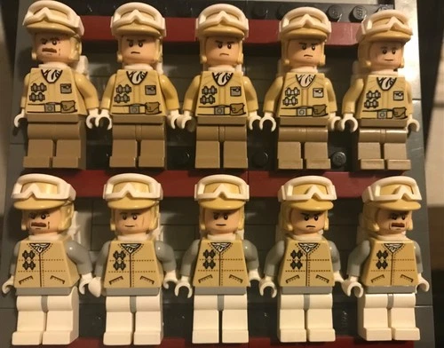 LEGO Star Wars Minifigures: 10x Hoth Rebel Troopers.