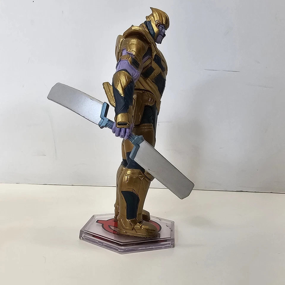  Disney Store Thanos PVC Figura Marvel Avengers Fin Juego Pastel Topper 5.5" Foto 3 de 4