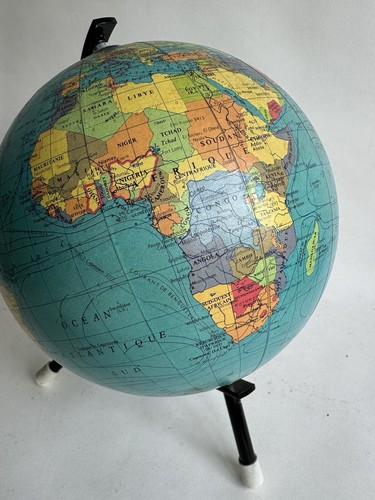 Ancien globe terrestre cartes Taride 1965 pied tripode design - Foto 16 di 18