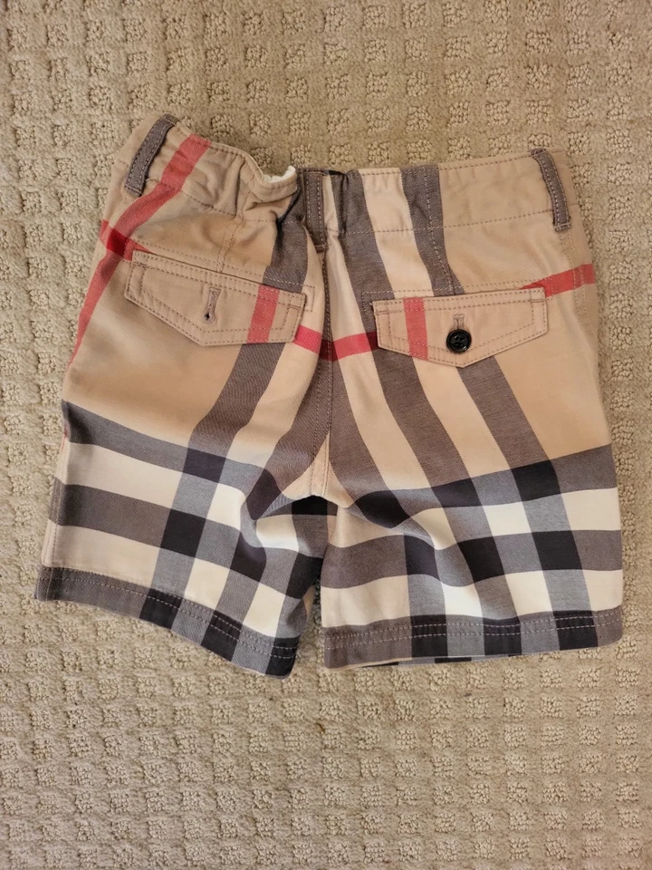 Pantalones Cortos Burberry Chicos a Cuadros Talla 4 SIEMPRE 💯 AUTÉNTICOS  Foto 2 de 4