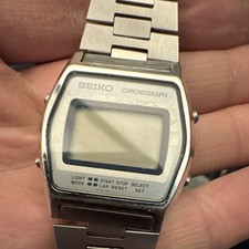 Seiko Chronograph Digital Quartz Wristwatch Silver Stainless Steel No Hour Marks
