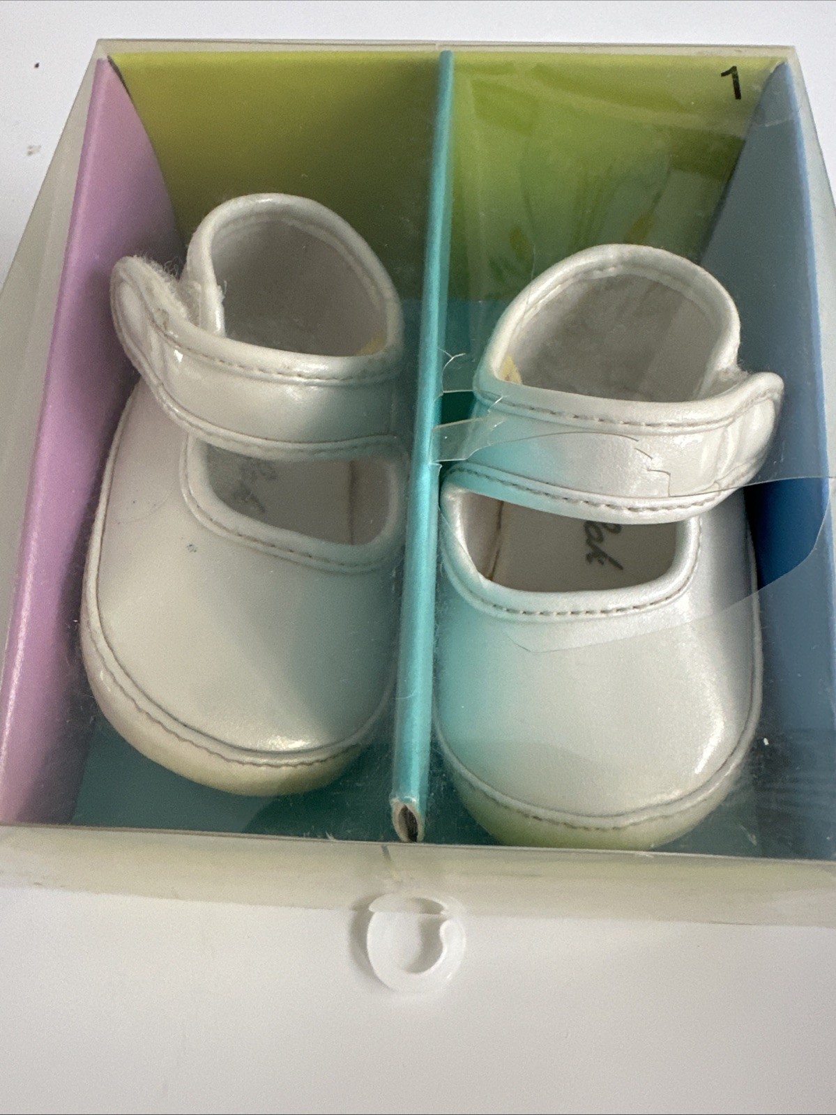 Sz 1, Weebok  Infant White Mary Jane Shoes