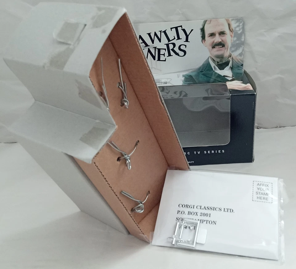 Corgi Fawlty Towers Diecast Austin Car With Basil Fawlty Figure Model No 00802 - Image 3 of 4
