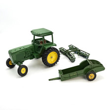 Vintage John Deere 1:16 Diecast Farm Tractor w/ Disc Harrow & Manure Spreader