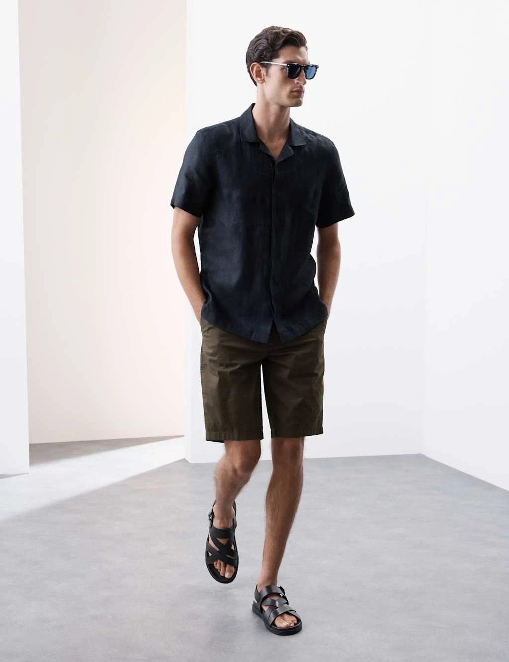 M&S - Autograph Mens Cotton Chino Shorts in Dark Olive
Opens in a new window or tab