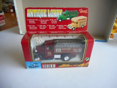 Hobby Dax Antique LOrry ''Mark Cement best from Portland'' (Welly Model) + Box 