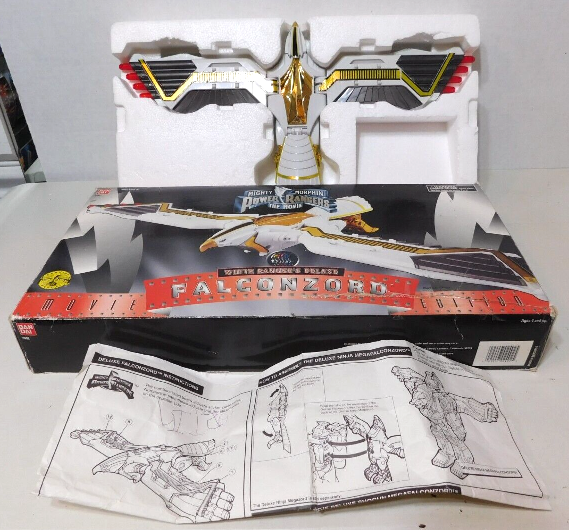 Vintage 1995 Bandai Mighty Morphin Power Rangers White Ranger