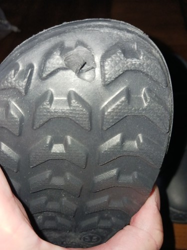 Crock Like Shoes For Women Size 35 Fit Like 6.5 - Picture 3 of 3