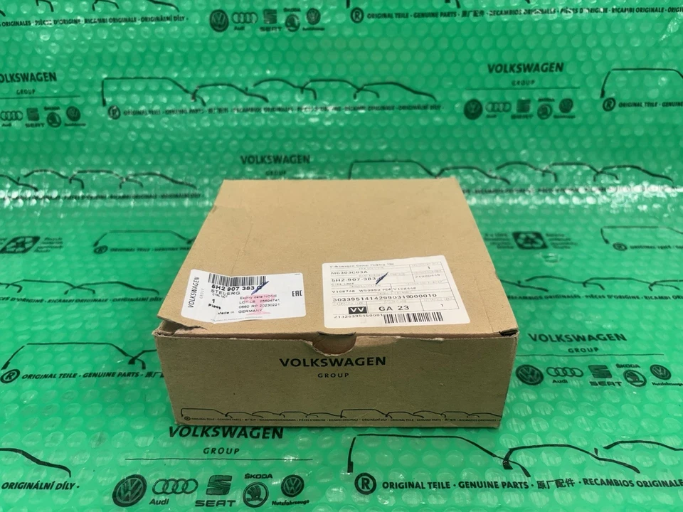 New Genuine VAG Control Unit for Towbar - 5H2907383C - Image 4 of 4