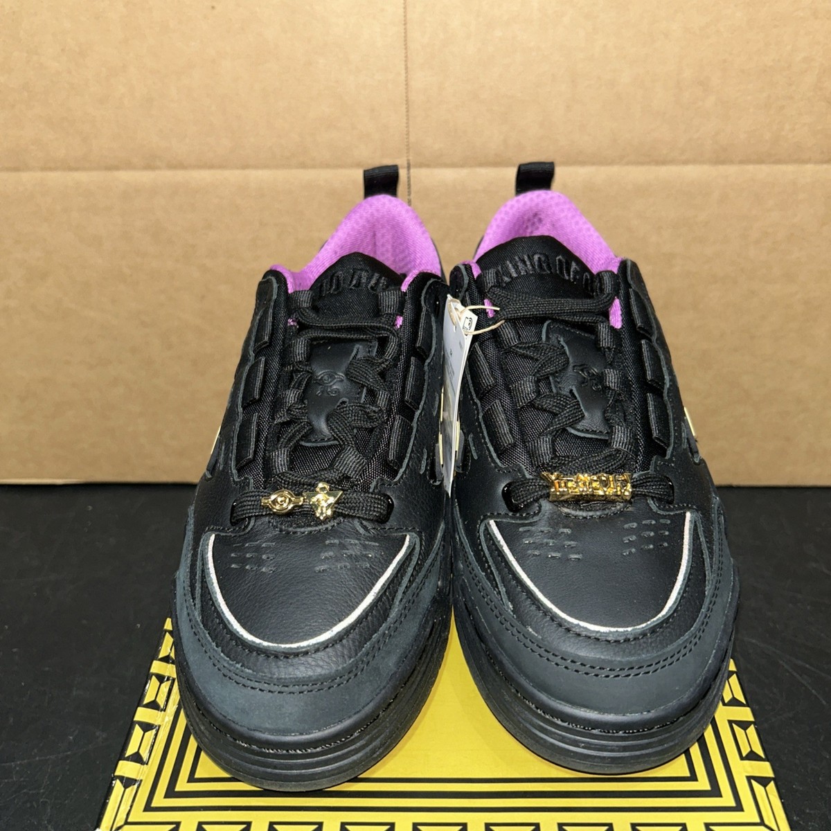 Yu-Gi-Oh! x Adidas Men's 7 without Golden Hang Tag, Extra Laces NO
