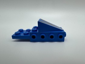 Vintage Lego 2336p35 Blue Cockpit Space Nose with Black and Silver V Pattern