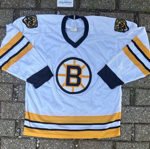 Vtg Boston Bruins Jersey Men’s Lg CCM Hockey 80s 90s Pooh Bear Patches Sewn NHL - Picture 6 of 20
