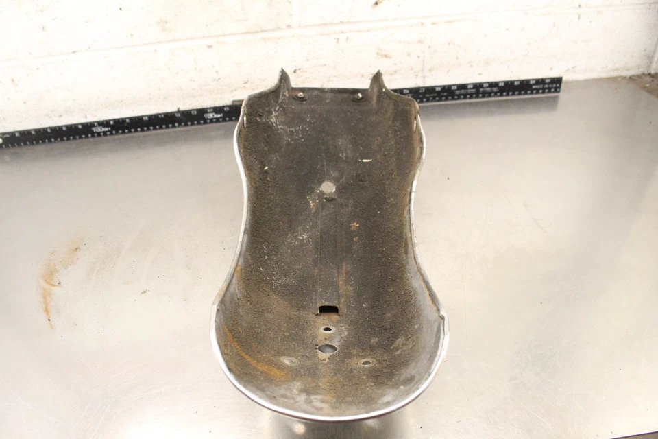 1979 年本田 Hawk I 400 CB400T 后轮挡泥板 MUD Guard C397 — 第 4/4 张图片