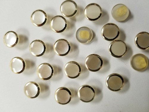 VINTAGE BUTTONS SET OF 12 SMALL TINY MOTHER OF PEARL GOLD TUZ3411 - Picture 4 of 6