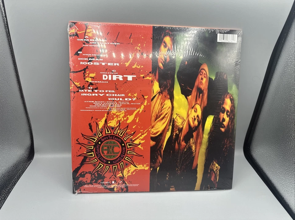 Alice In Chains - Dirt (Walmart Exclusive Red Vinyl) - Image 2 of 2