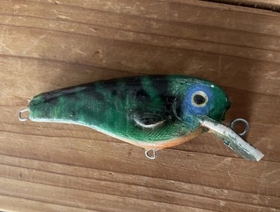 Custom Made 3D Printed Crankbait Fishing Lure Dives 2-6 Feet Bluegill Color