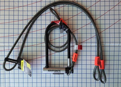 Kryptonite KryptoLok U-Lock 4'' x 9'' Keyed Black Includes A 7' New Cable
