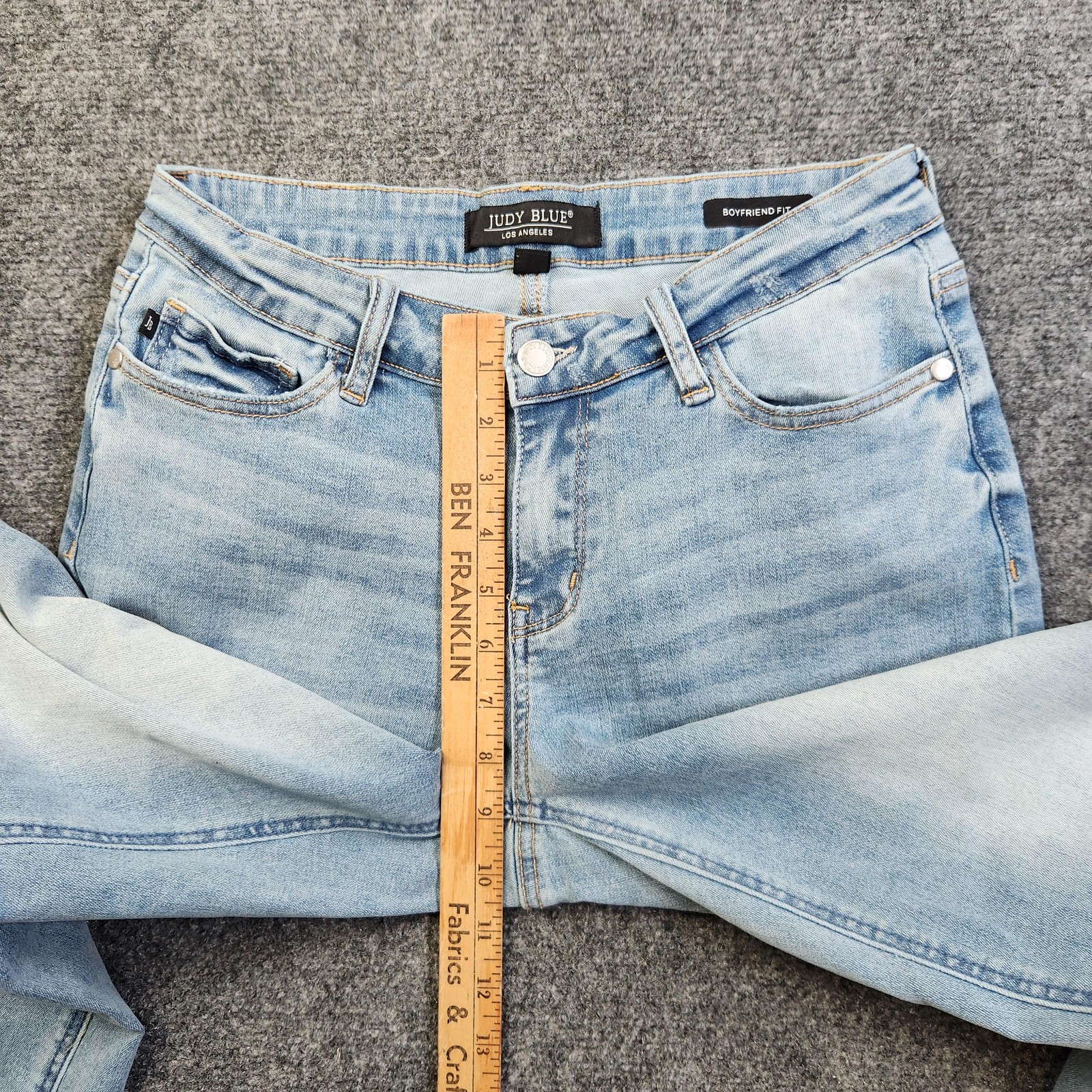 Judy Blue Boyfriend Jeans Womens 5/27 Light Wash Mid Rise Denim JB88938MD image 6
