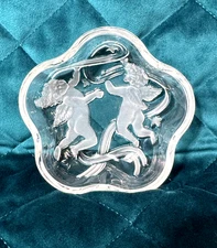 Mikasa Cherubs Clear Scalloped Frosted Glass Candy Dish 5 1/2" Christmas Dish