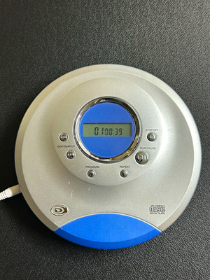 Durabrand CD-565 Programmable CD Player Headphone Jack Silver/Blue 2004