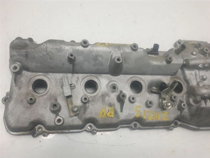 2010 LEXUS GX460 4.6L 8CYL 1URFE ENGINE VALVE COVER ASSEMBLY  - Image 4 of 4