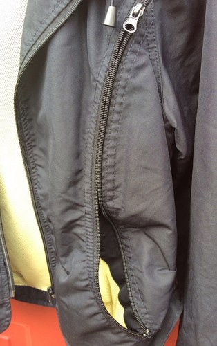 Women's Large Black Jolt Jacket Windbreaker Hooded Yellow Mesh Lining - Picture 7 of 9