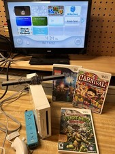 Nintendo Wii Console RVL-001 Bundle 3 Games controller Cables Console