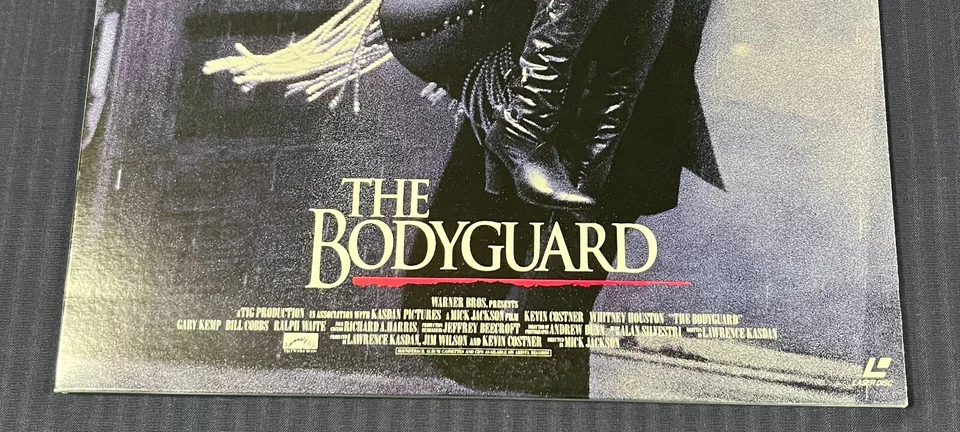 The Bodyguard Movie LaserDisc 1992 NJWL-12591 Drama w/Obi from Japan - Image 3 of 4
