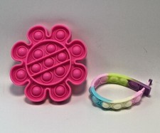2 Pop-it Fidget Toy Flower and Bracelet set of 2
