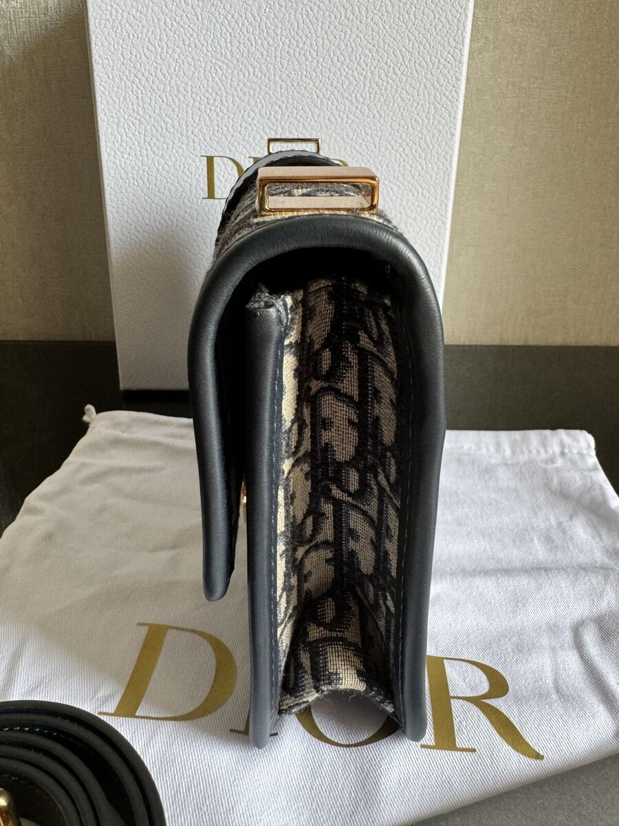 Christian Dior Small 30 Montaigne Bag | eBay Christian Dior Small 30 Montaigne Bag | eBay