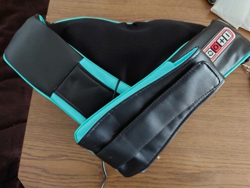 Appareil de massage cervical pour soulager la nuque raide et les tensions