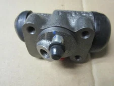 39 40 41 42 43 46 47 48  FORD FRONT WHEEL CYLINDER  LEFT SIDE 21A-2062