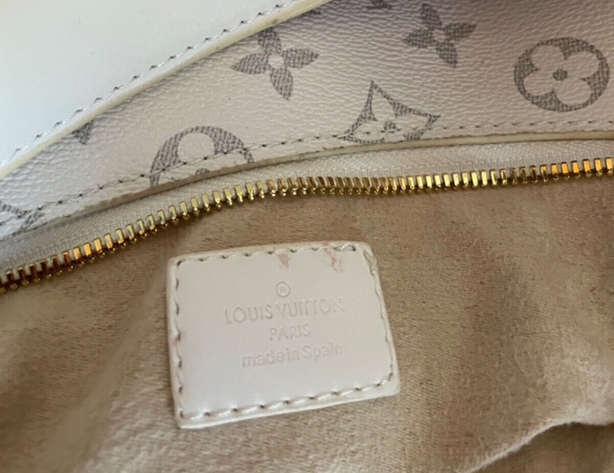 LOUIS VUITTON Monogram Logo M45697 8015278 | eBay