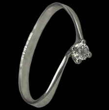 SOLITARIO CON DIAMANTE ANELLO