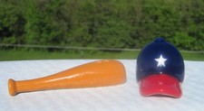 Mini Baseball Cap And Bat Salt And Pepper Shakers Set NEW