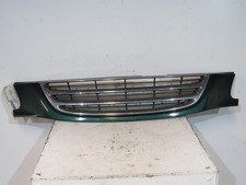 Calandre Toyota AVENSIS