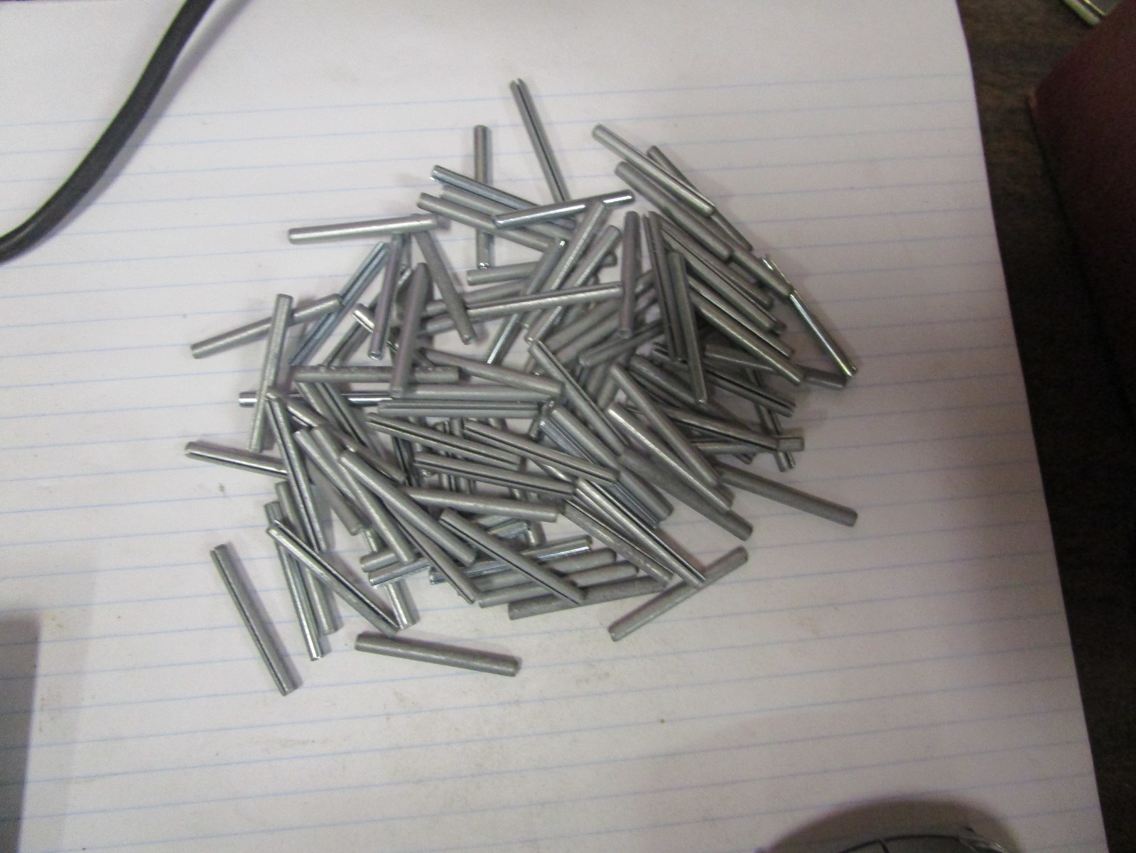 100 1/8 X 1-1/2" long Zinc plated carbon steel spring tension roll pins