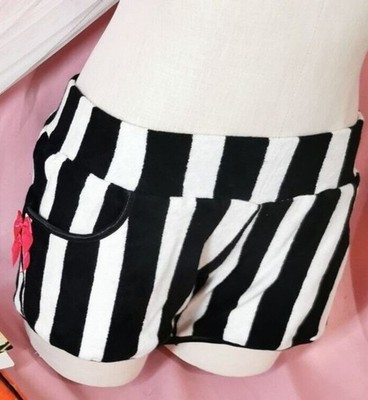 Glamorous Jane Shorts Size Women's Sz Small Black Striped Gyaru Gal Kawaii Style