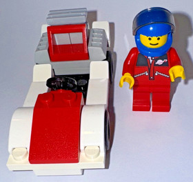 LEGO Set # 30150  Town: City: Traffic: Race Car 100% Complete 2012