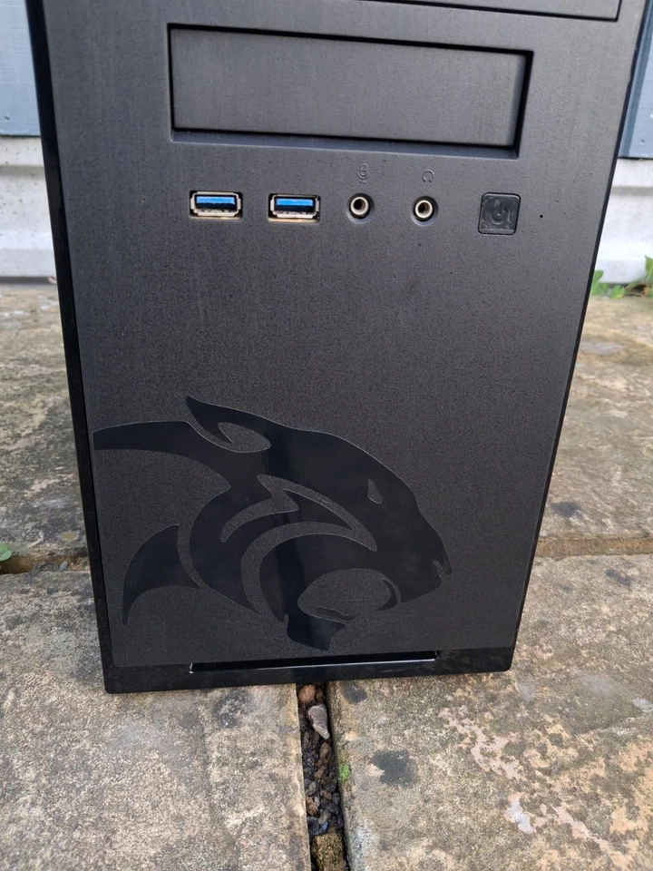 ANTEC mini ATX Computer Case refurbished - Image 2 of 4