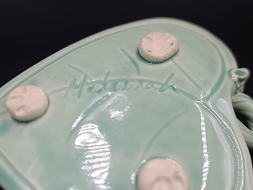 Mahannah Pottery Frog on Leaf Lily Pad Trinket Dish Pastel Green Glaze - Picture 11 of 14