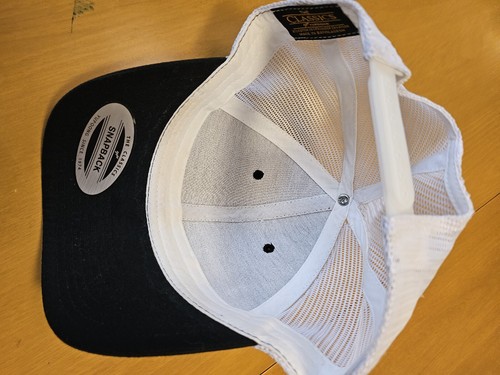 Gorra de camionero Snapback firmada autografiada por Lindsay Ell GRLPWR - Imagen 4 de 6