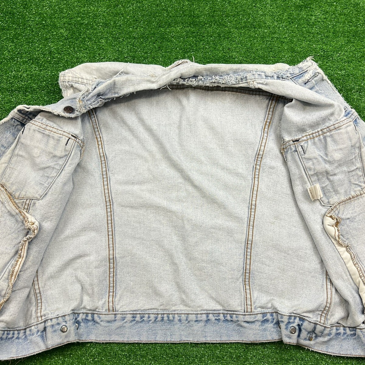 Vintage THRASHED 70's 80's Levi Denim Vest WPL423 Made in