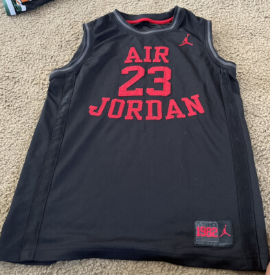 Air Jordan #23 Black Red Fly Since 1982 Become Legendary Jersey-size Small  | eBay