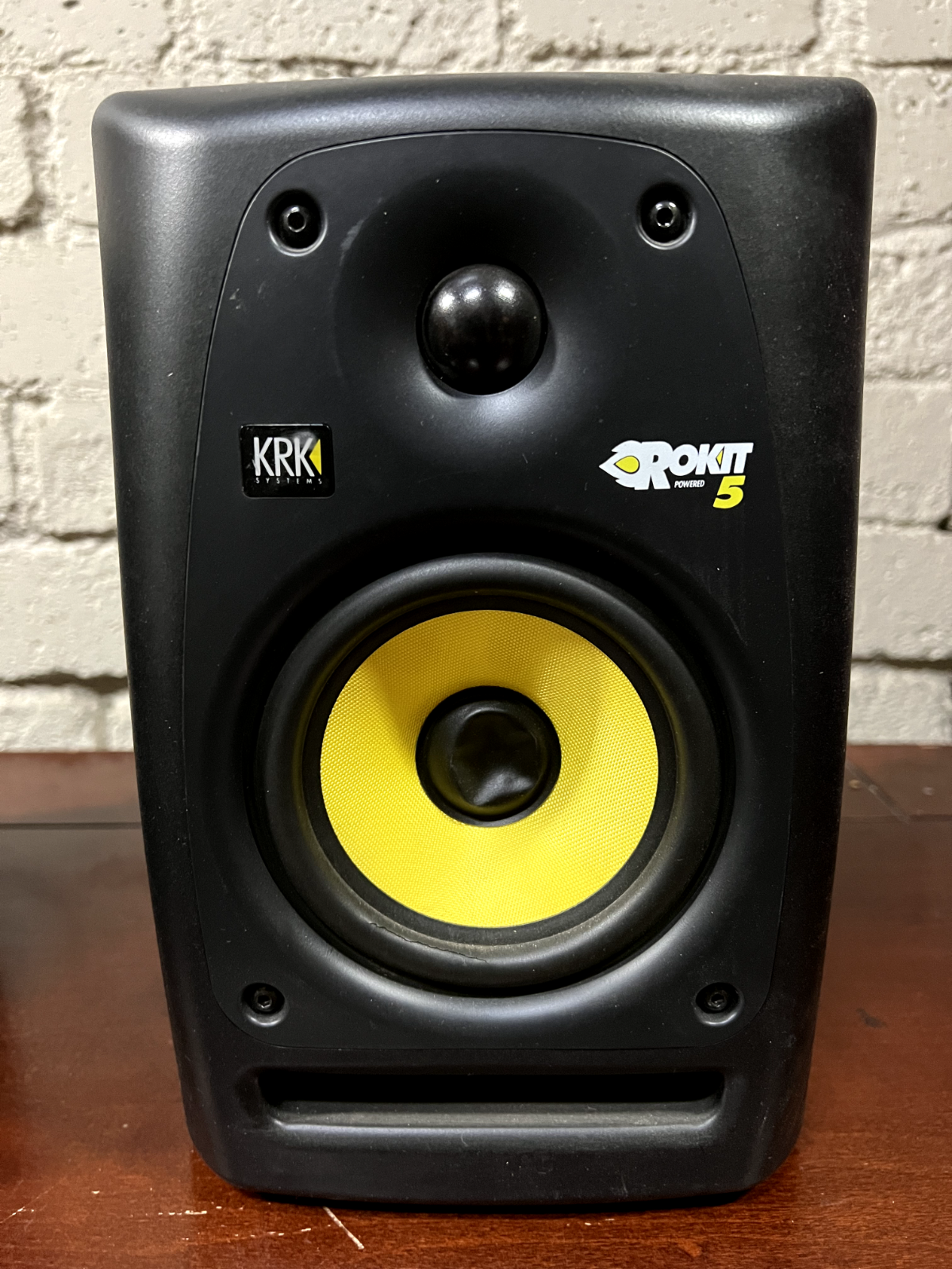 人気定番 Rokit KRK 5 動作良好! RPG2(単体・アンプ内蔵) スピーカー