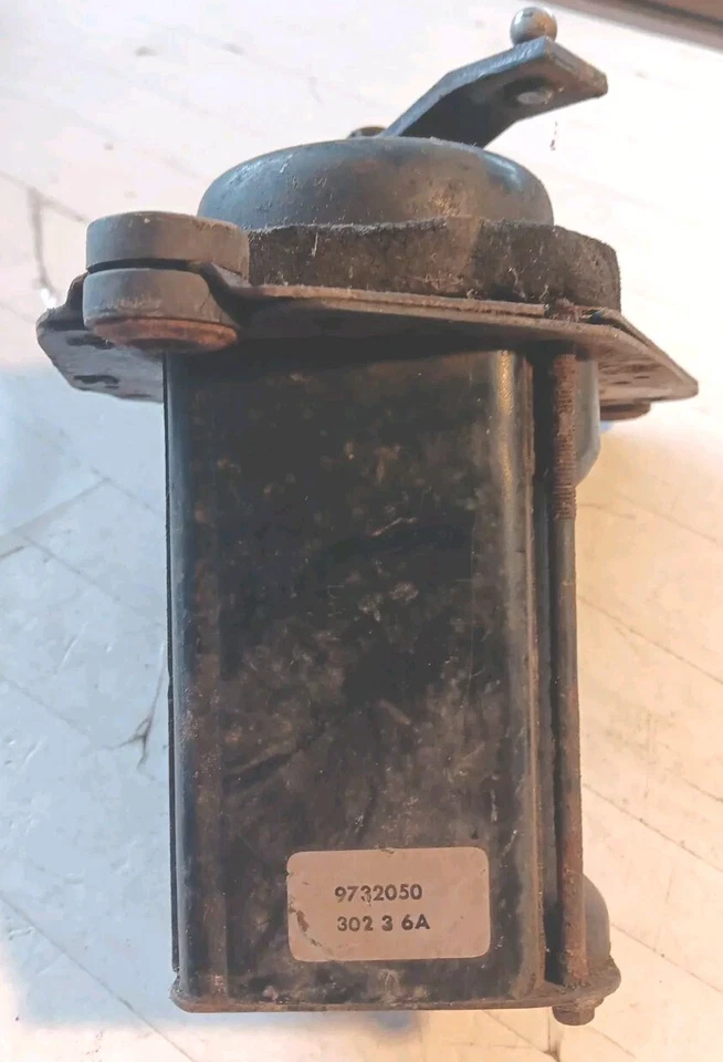 Original 1976-87 GM Chevrolet Chevette(?) Motor do limpador de para-brisa #9732050 - Imagem 3 de 4