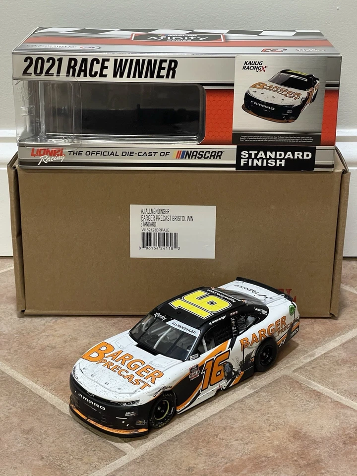 AJ Allmendinger Barger 2021 prefabricado Bristol Xfinity victoria carrera NASCAR 1/24 Kaulig Foto 2 de 4
