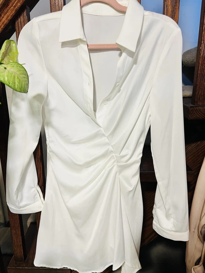 Elegante Vestido Camisa Acetato Blanco - Elegante Estilo Oficina, Sexy pero Profesional Foto 2 de 4