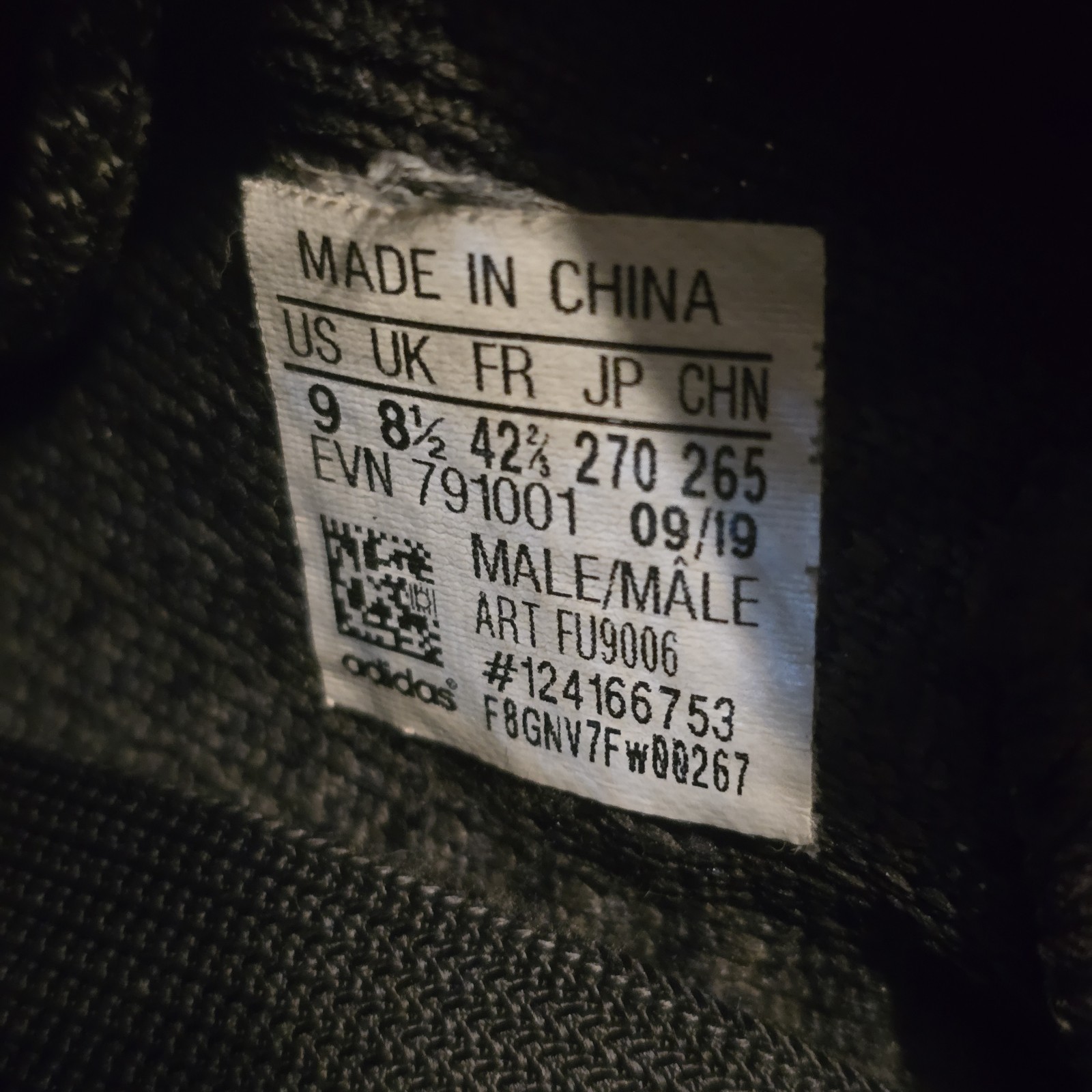 Adidas Yeezy Boost 350 V2 Black - Mens Size 9 - Athletic Shoes Sneakers thumbnail 12