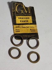 1935-54 Chevrolet NOS Steering Pitman Shaft Seal Snap Ring Retainer GM 262156 GM